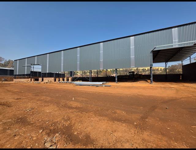 2,200M² WAREHOUSE TO LET IN AEROTON